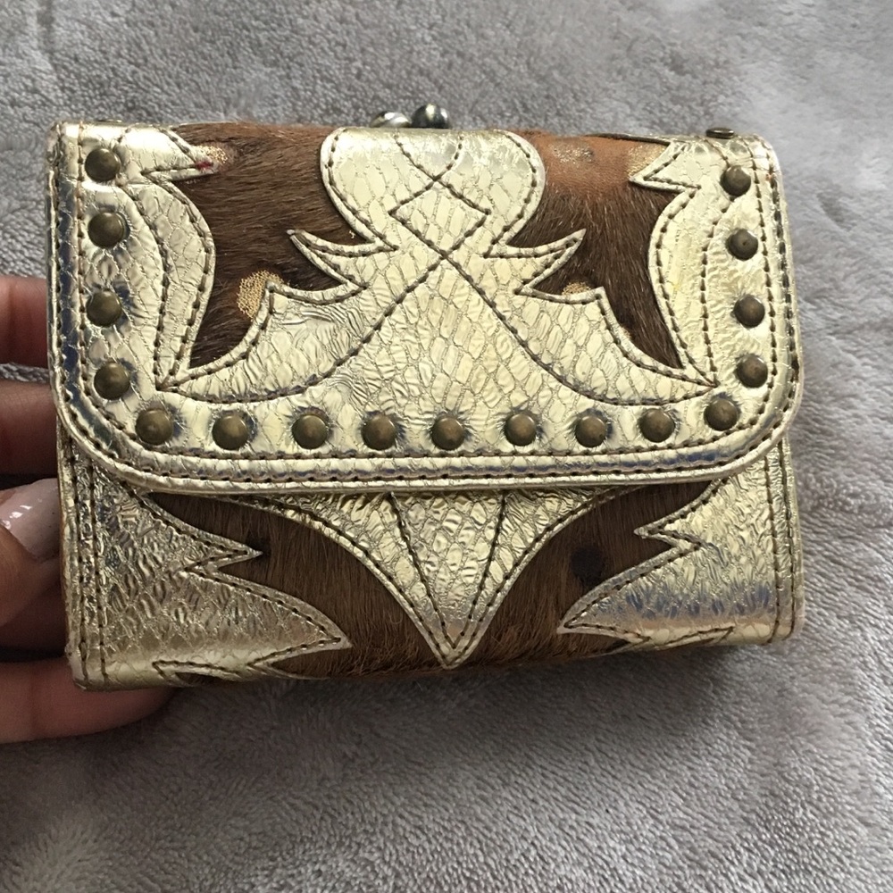 LOOP Gold Wallet